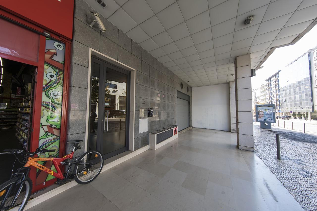 Lovelystay - Modern Apartment In Anjos Lisbon Exterior photo
