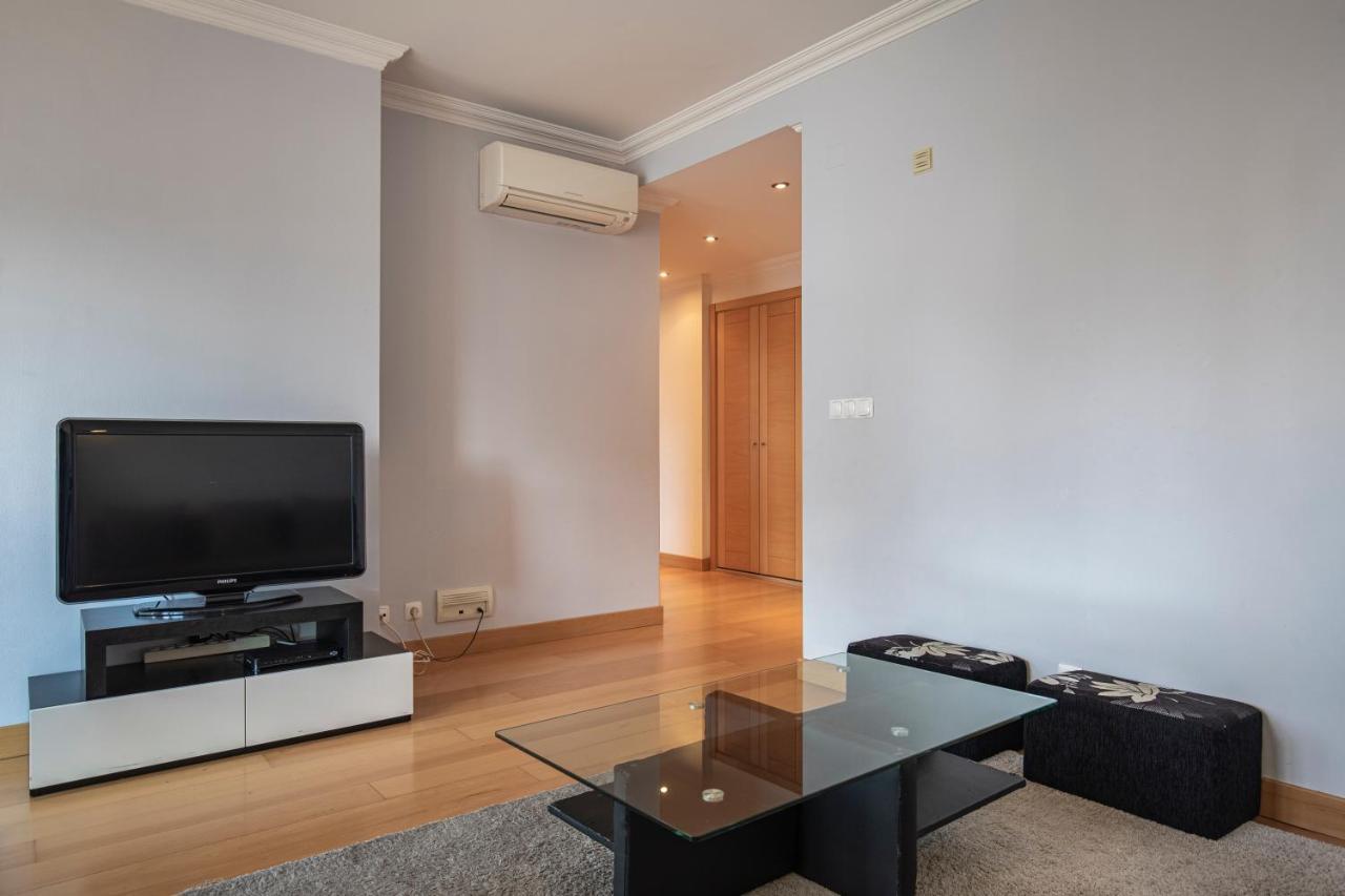Lovelystay - Modern Apartment In Anjos Lisbon Exterior photo